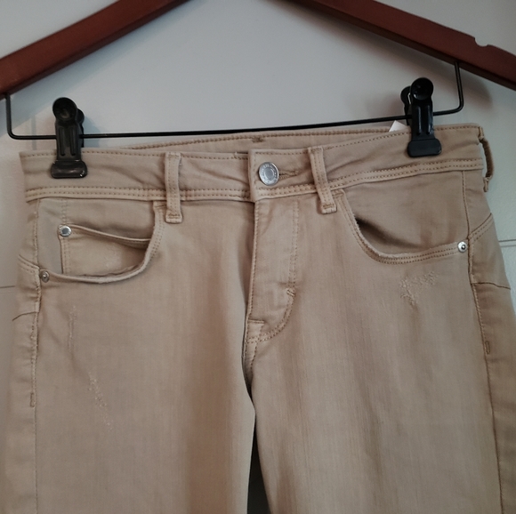 2/$20 💙H&M Push Up Low Rise Jeggings - Picture 6 of 11